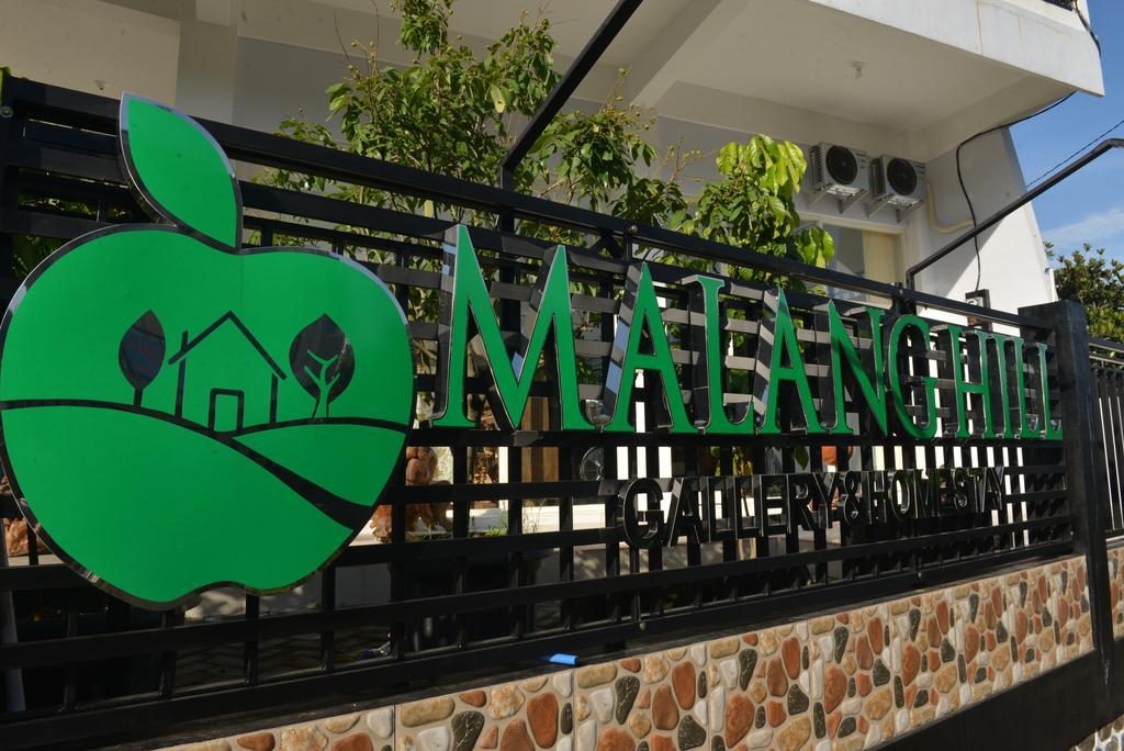 Malang Hill Syariah Redpartner Hotel ภายนอก รูปภาพ